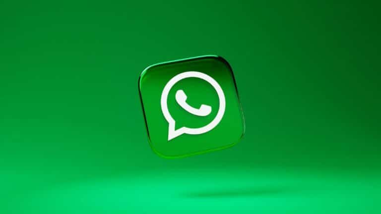 Uma imagem que ilustra um fundo verde com o logo do aplicativo whatsapp.