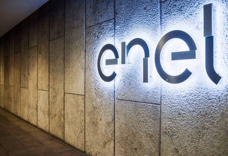 Uma imagem que ilustra o logo da ENEL no Rio de Janeiro.
